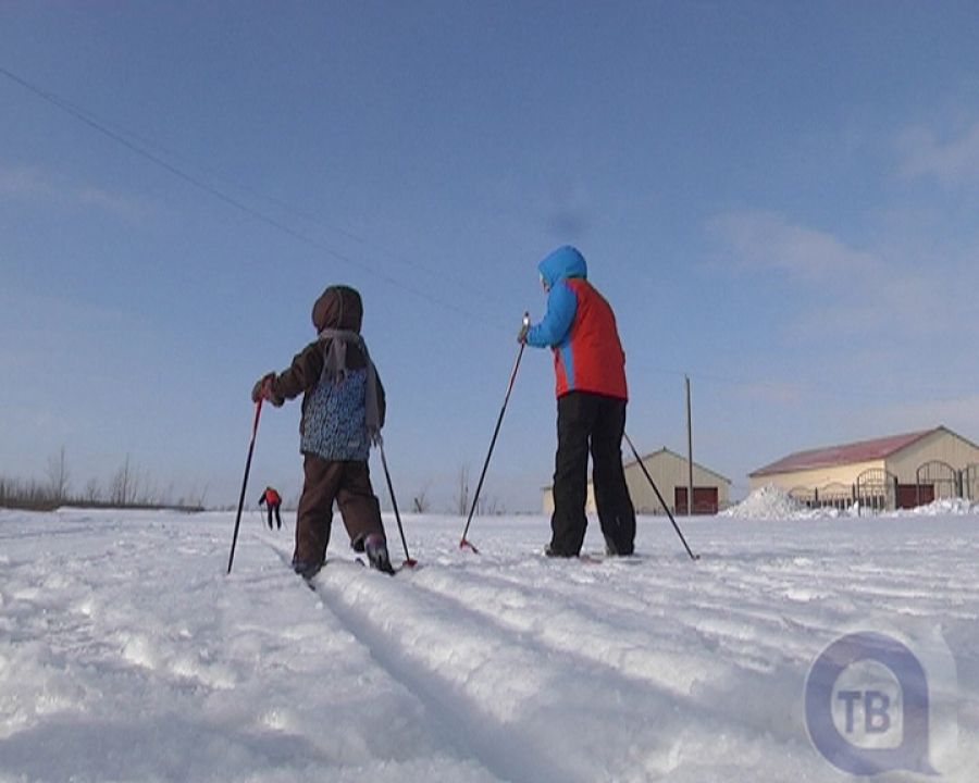 Почти 10 тысяч альметьевцев встали на лыжи в минувшие выходные