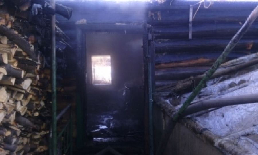 В Альметьевском районе сгорела баня