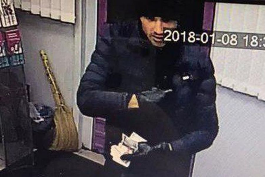 В Татарстане грабитель напал с ножом на офис микрофинансирования