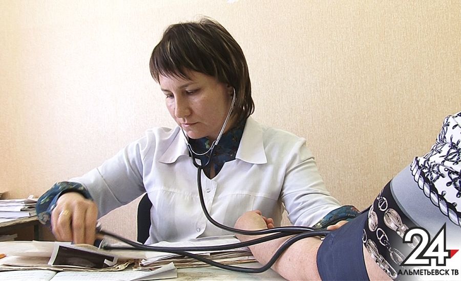 Ответственные за здоровье: терапевт с 15-летним стажем из Альметьевска рассказывает о самой многогранной профессии
