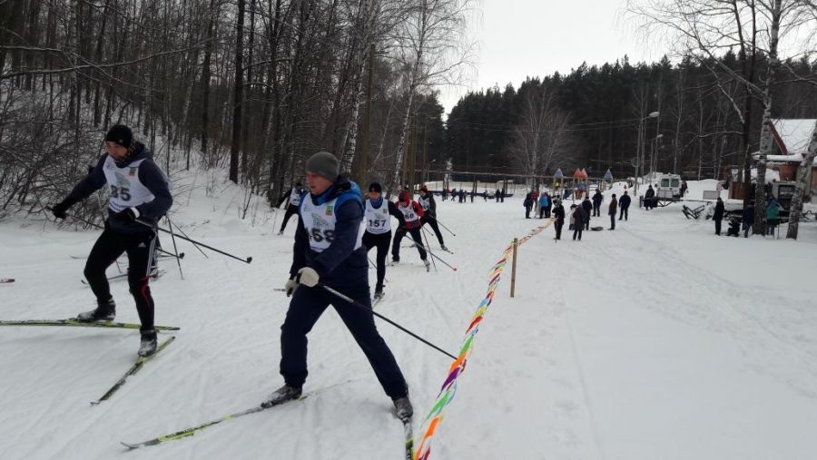 В Альметьевске прошли лыжные гонки