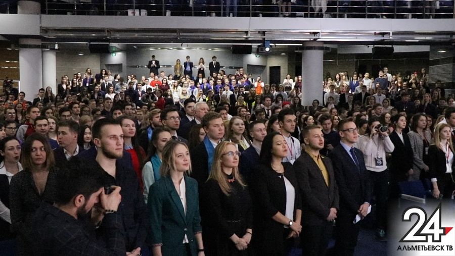Все по-взрослому: в VIII конгрессе студентов Татарстана приняли участие 30 вузов и ссузов