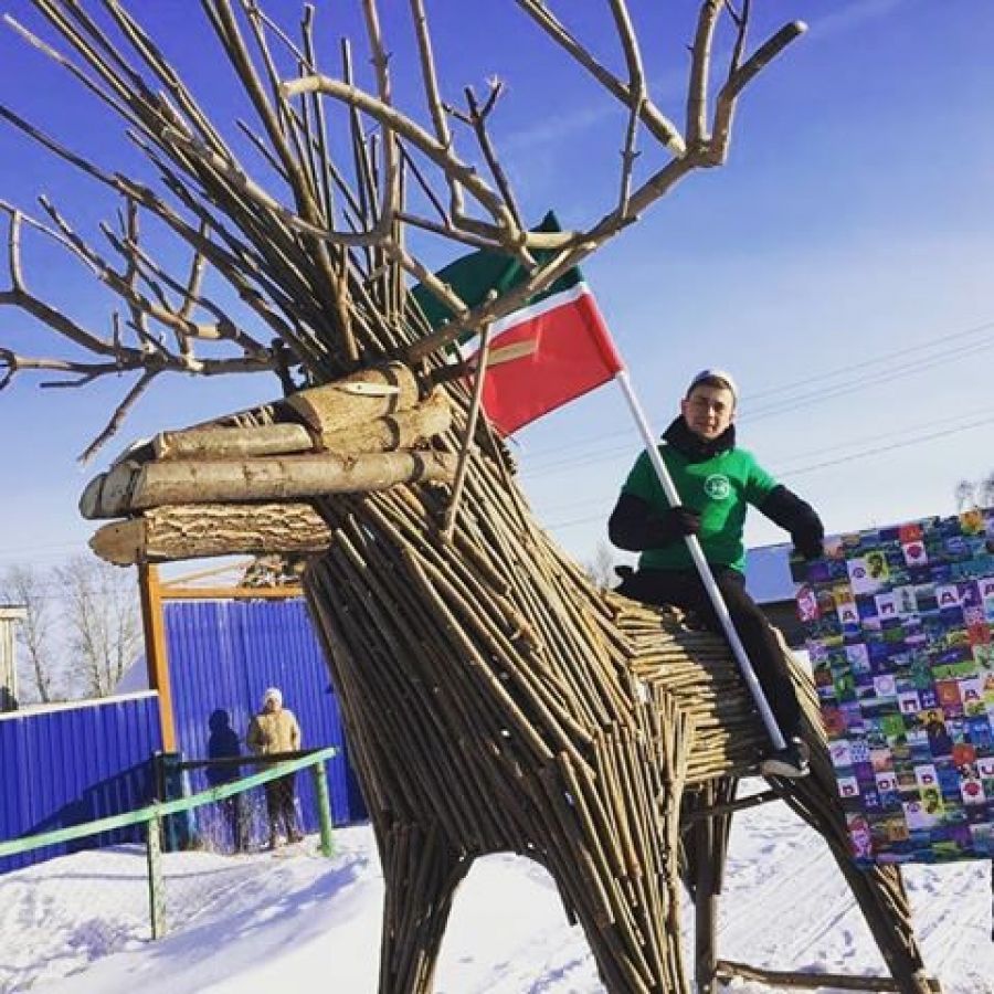 Житель Мамадышского района РТ отправился на выборы на деревянном олене
