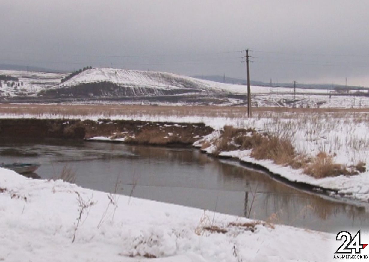 45 спасателей следят за развитием паводка в Татарстане