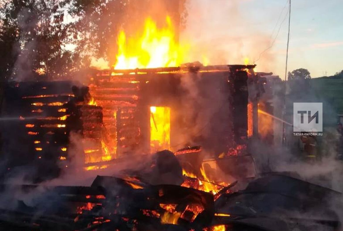 В Татарстане на пожаре 83-летний мужчина получил серьезные ожоги тела