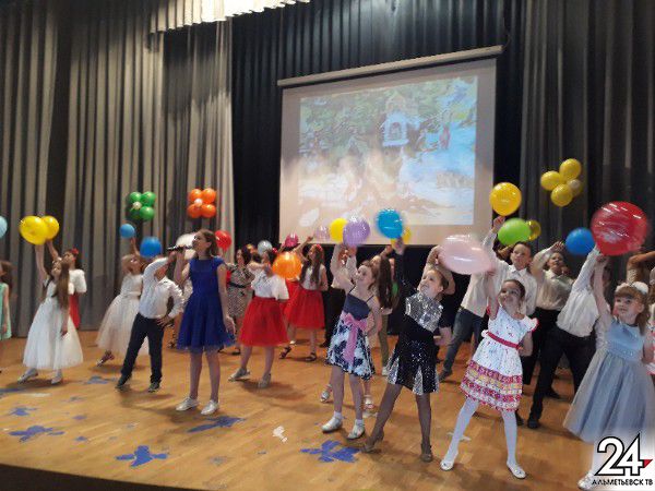 Альметьевск – здесь и сейчас: в ЦДЮТ проходит фестиваль детского творчества «Лукоморье»