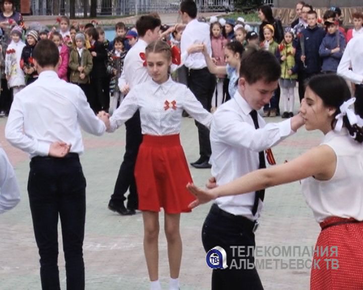 В Альметьевске стартуют бесплатные уроки акробатического рок-н-ролла и буги-вуги