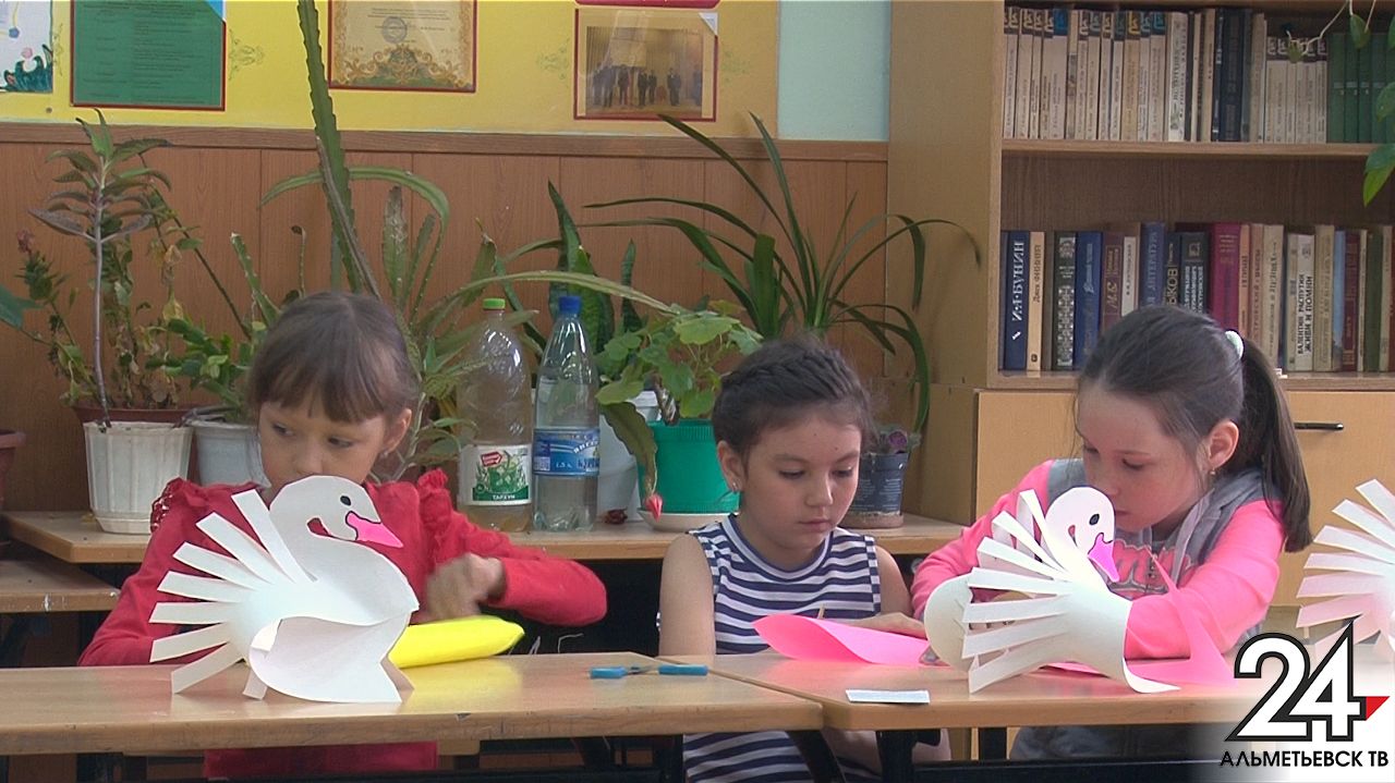 Зажигательный хип-хоп, куклы-рукавички и лебеди оригами – на фестивале «Бяки Буки» в Альметьевске