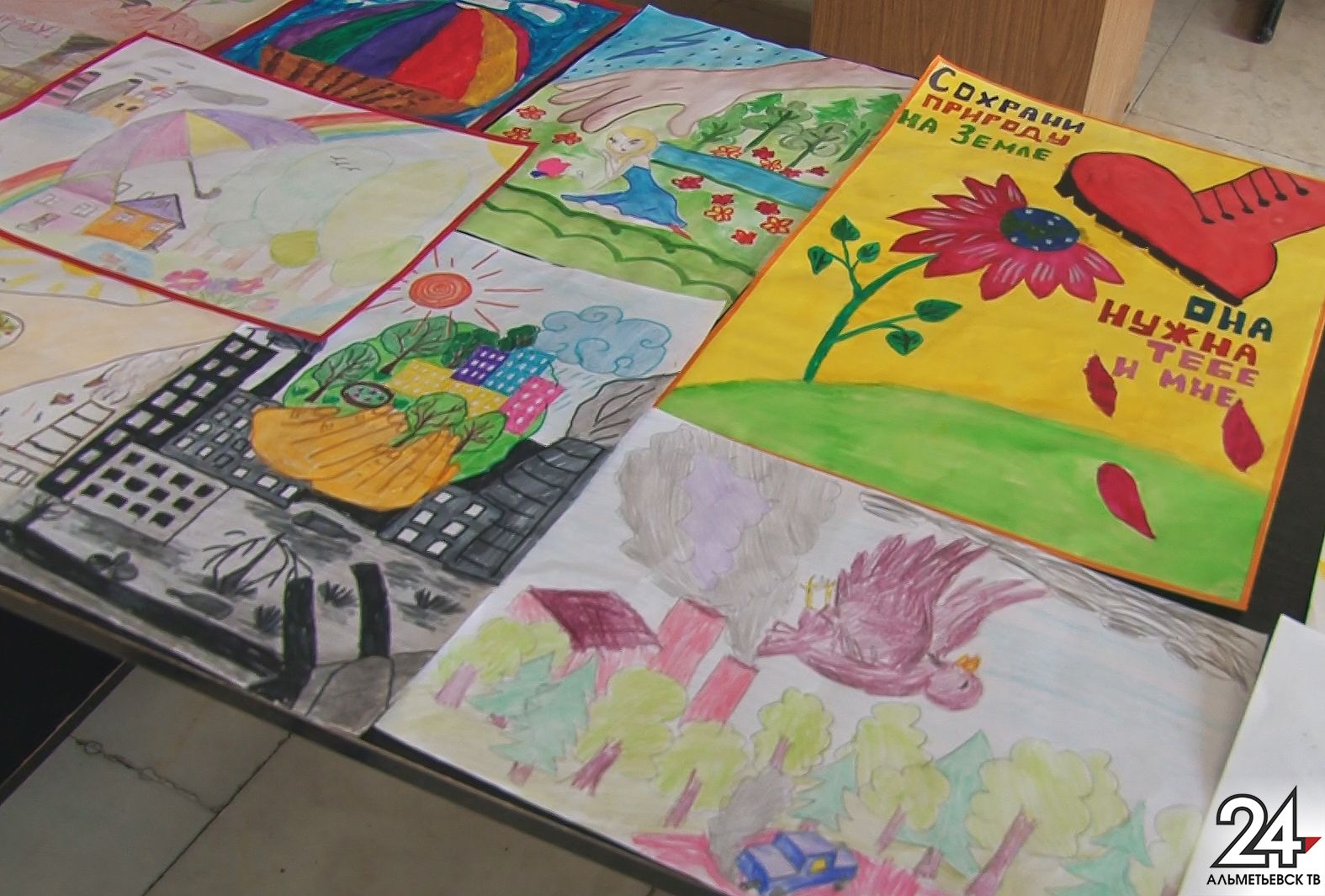 Около ста работ от маленьких альметьевцев уже поступило на конкурс рисунков «Экология города глазами детей»