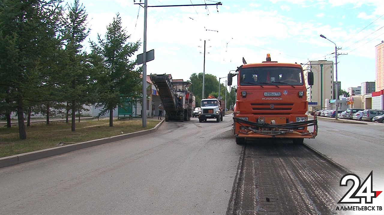 В Альметьевске начался ремонт дорог на центральных городских улицах