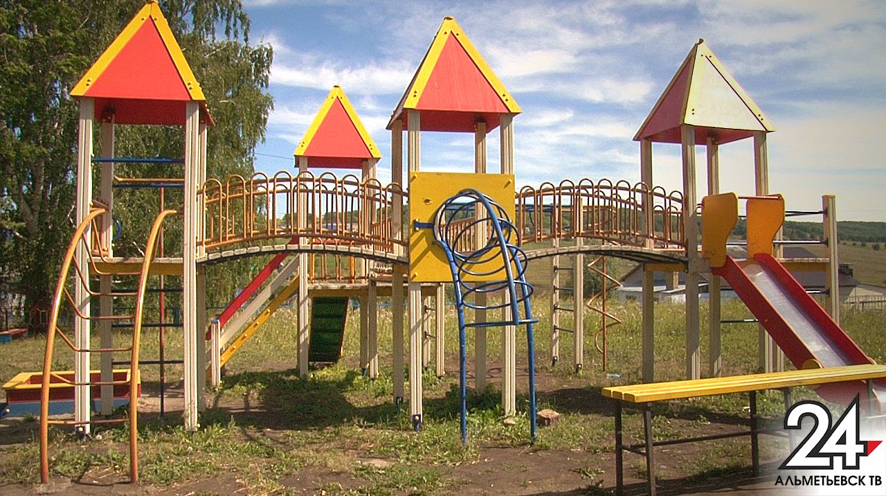 В селах Альметьевского района открывают новые спортивные площадки