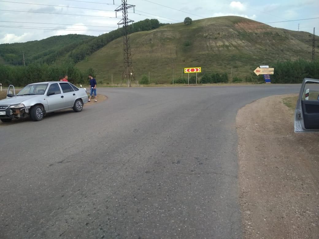 В Альметьевском районе сбили двух велосипедистов