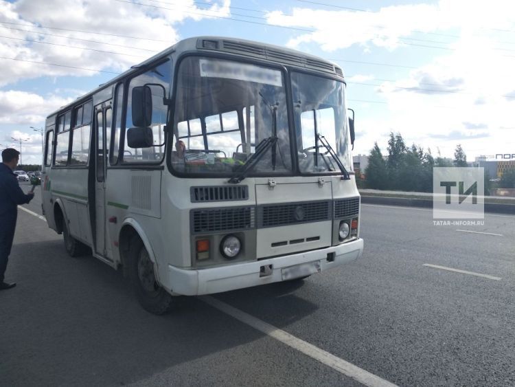 Во время рейда в Казани инспекторы ДПС выявили 13 неисправных междугородних автобусов