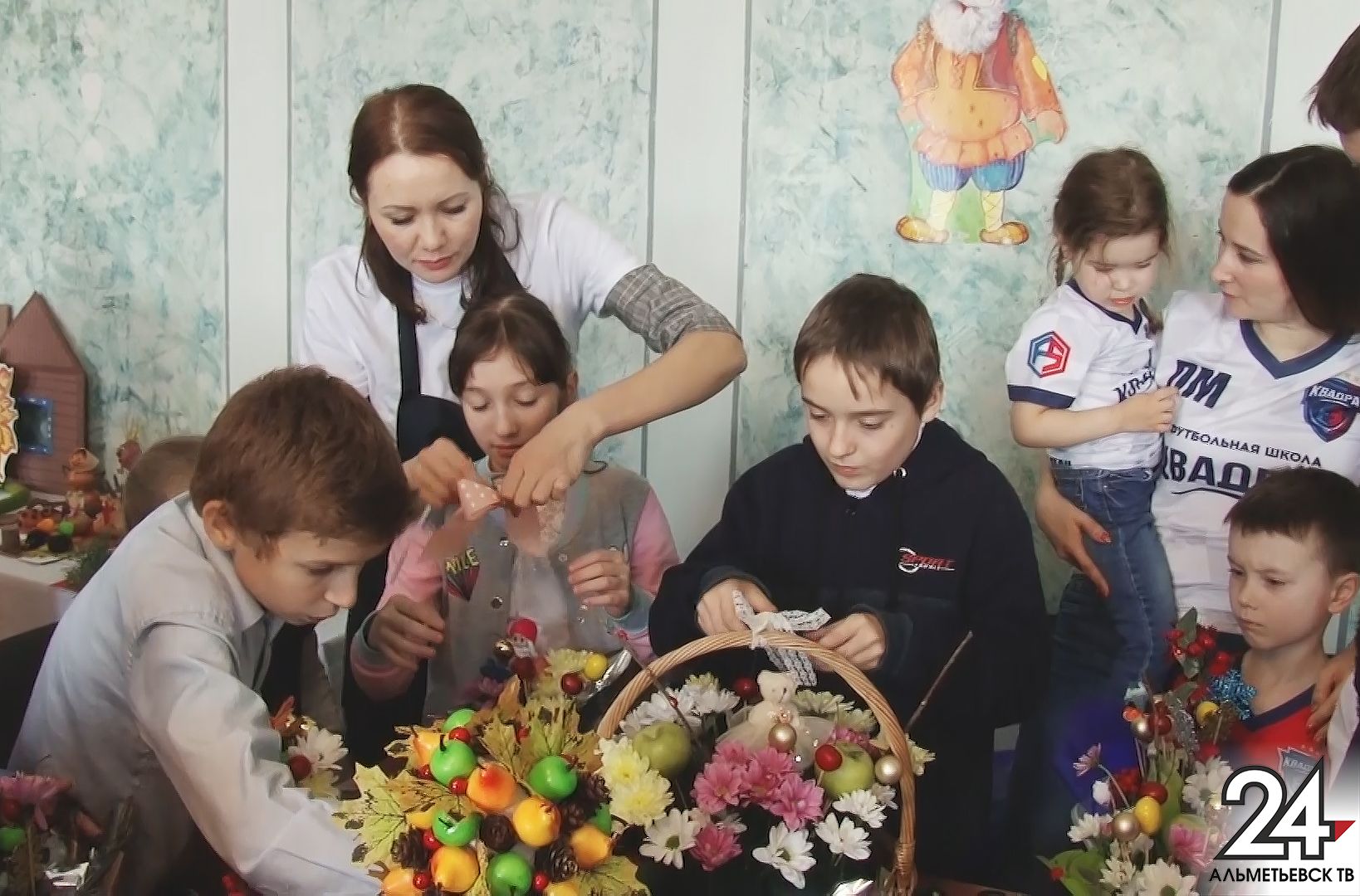 Волонтеры подарили праздник ученикам из школы-интерната в Альметьевском районе