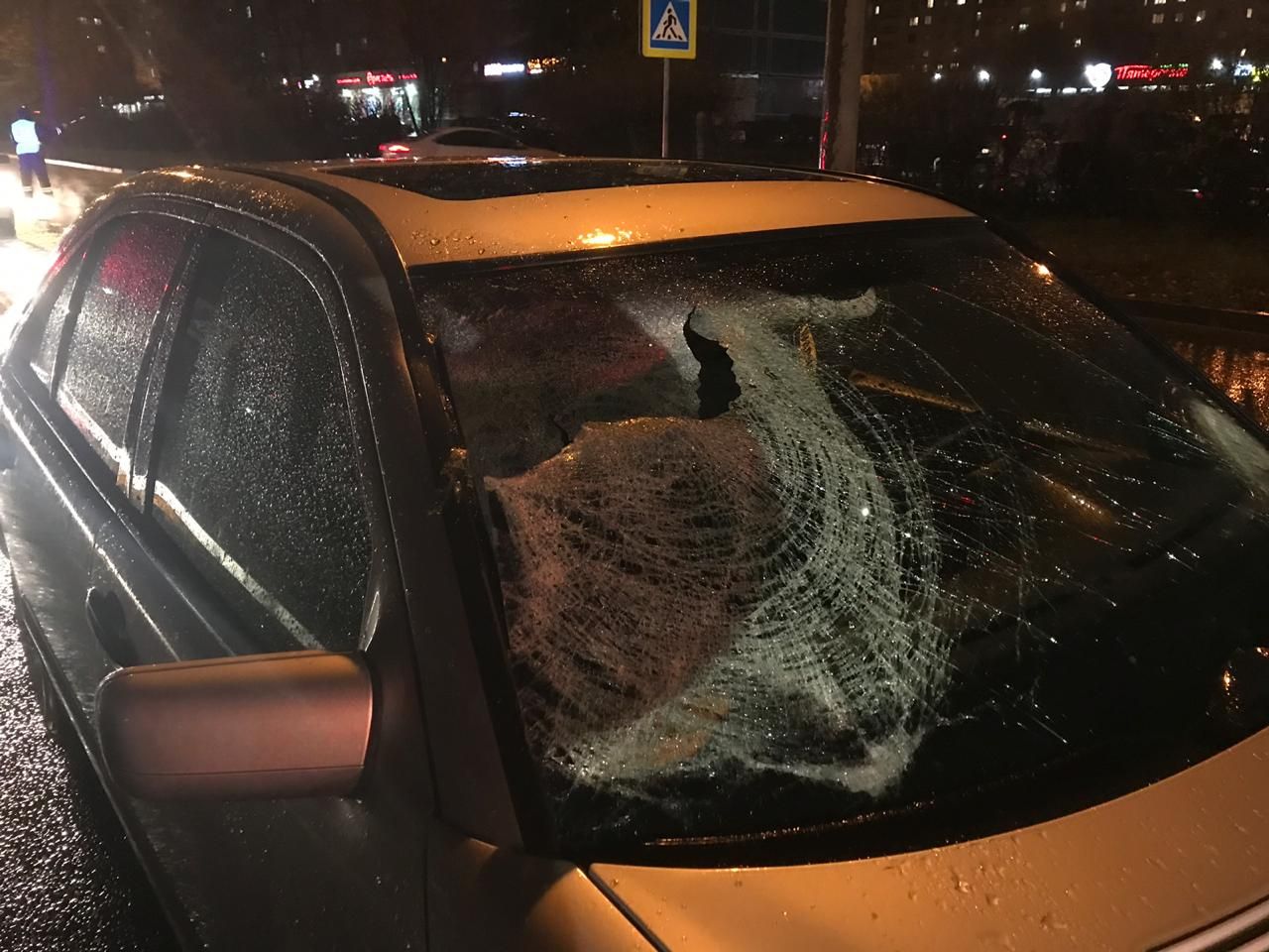 В Татарстане водитель «Мерседеса» сбил семью на пешеходном переходе