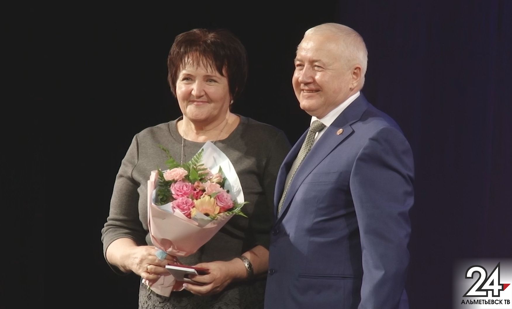 В Альметьевске состоялась церемония вручения литературной премии имени Сажиды Сулеймановой