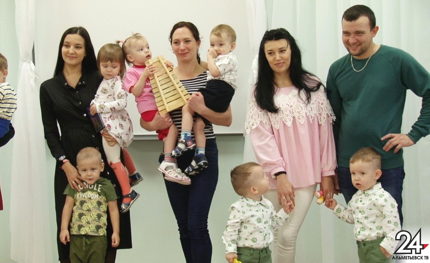 В детский сад «Умка» в Альметьевске будут ходить 12 пар близнецов и двойняшек