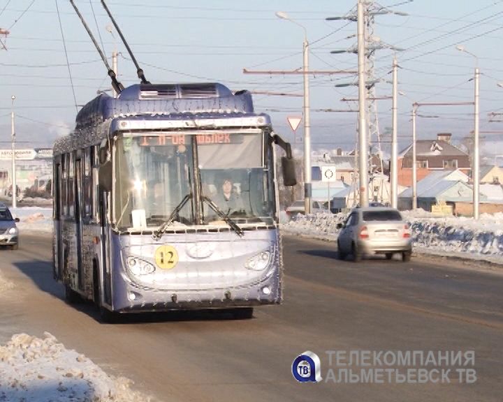 В Альметьевске временно приостановят движение троллейбусов из-за ремонтных работ