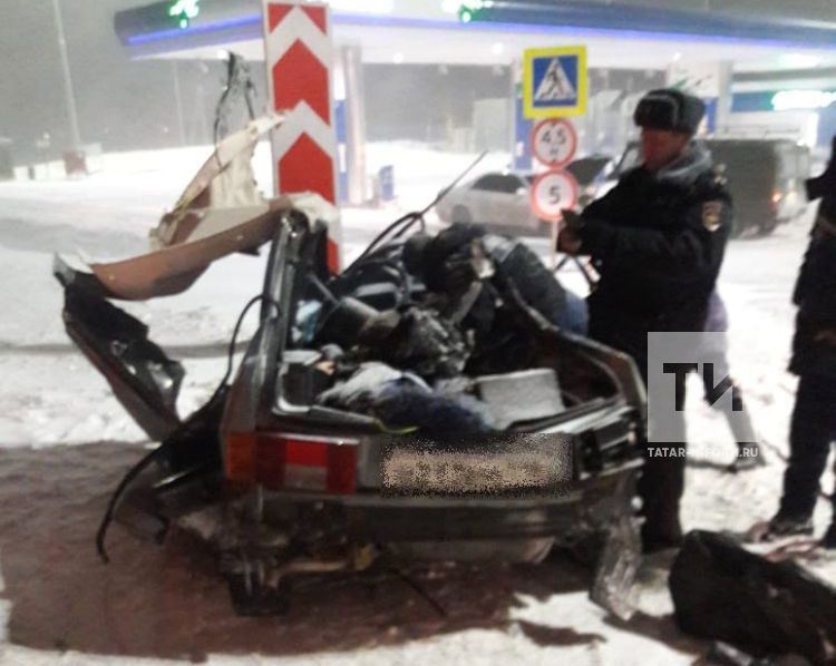 В Татарстане в результате аварии погибли четыре человека