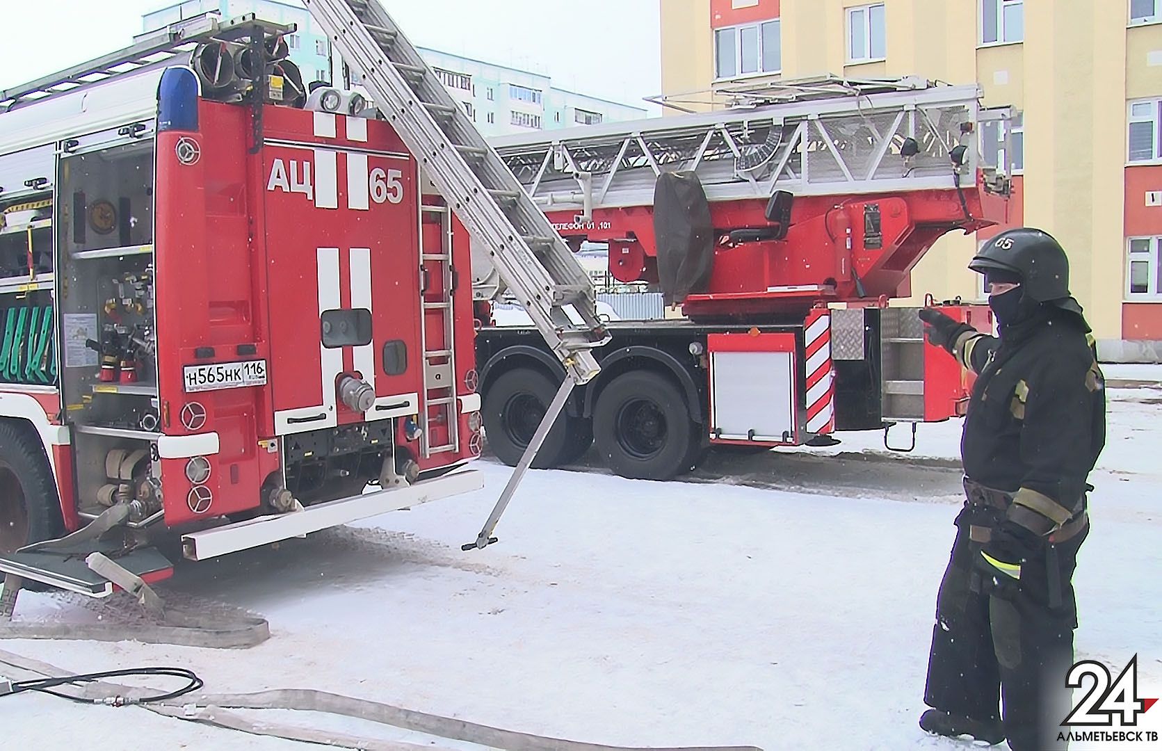 Альметьевские школьники побывали на экскурсии в пожарно-спасательной части