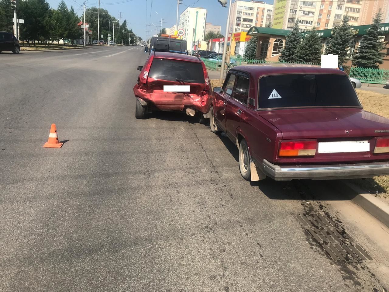 В Альметьевске столкнулись два автомобиля