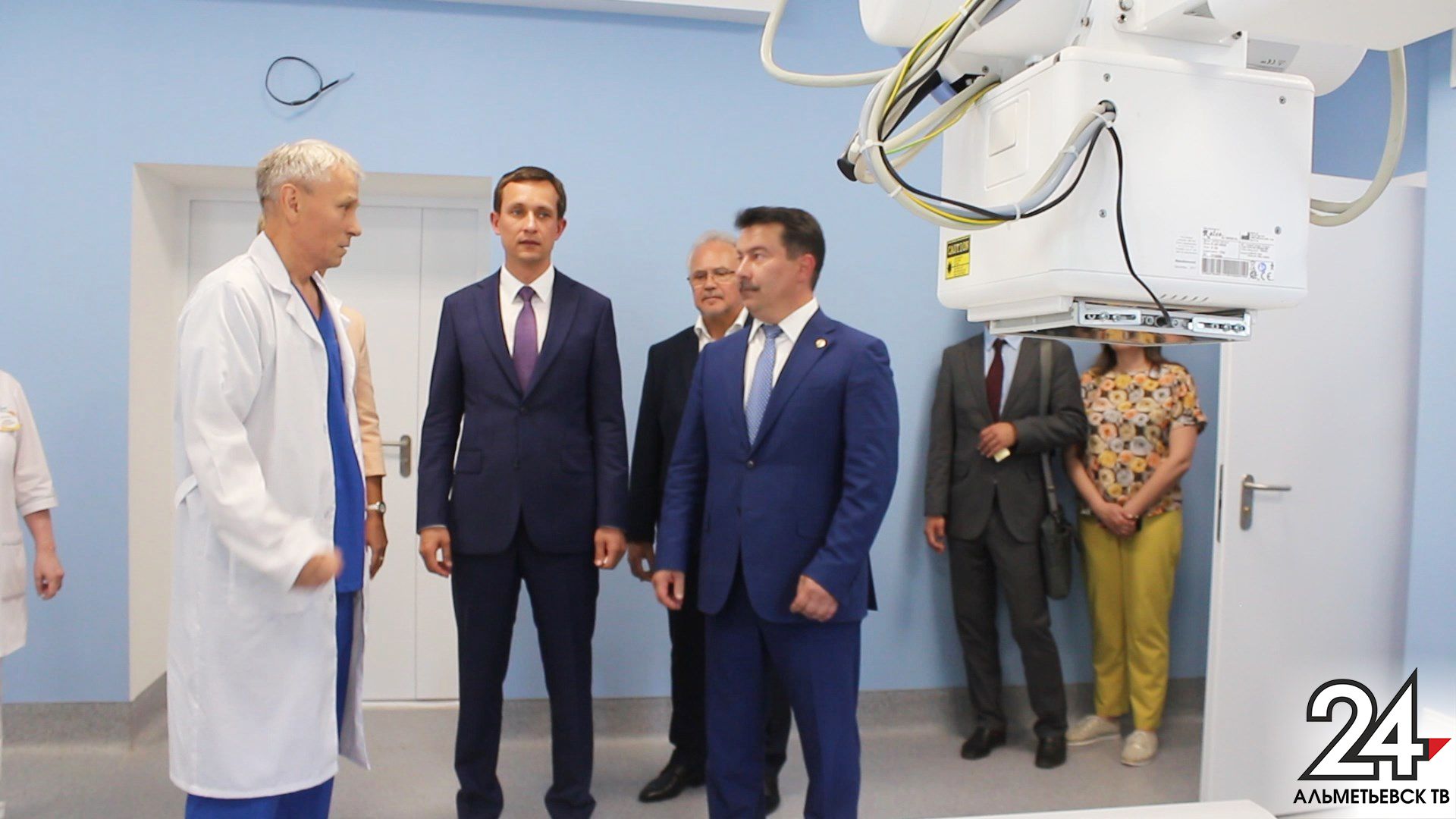 Министр здравоохранения РТ посетил детский стационар детской городской больницы с перинатальным центром