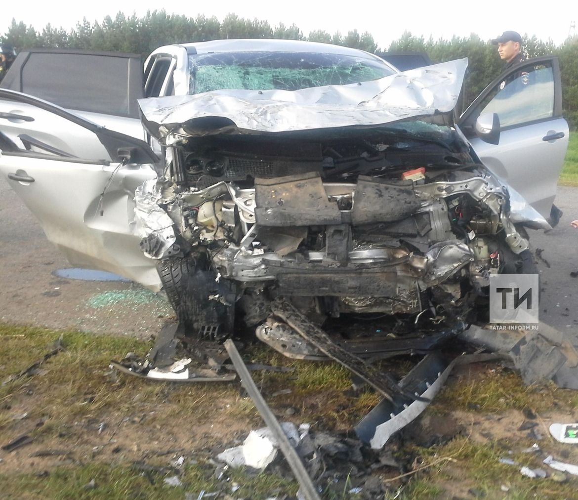 При столкновении двух авто в Татарстане погиб человек