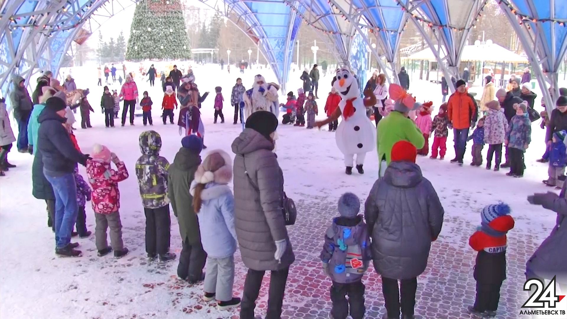 Рождественские гуляния прошли в Альметьевске