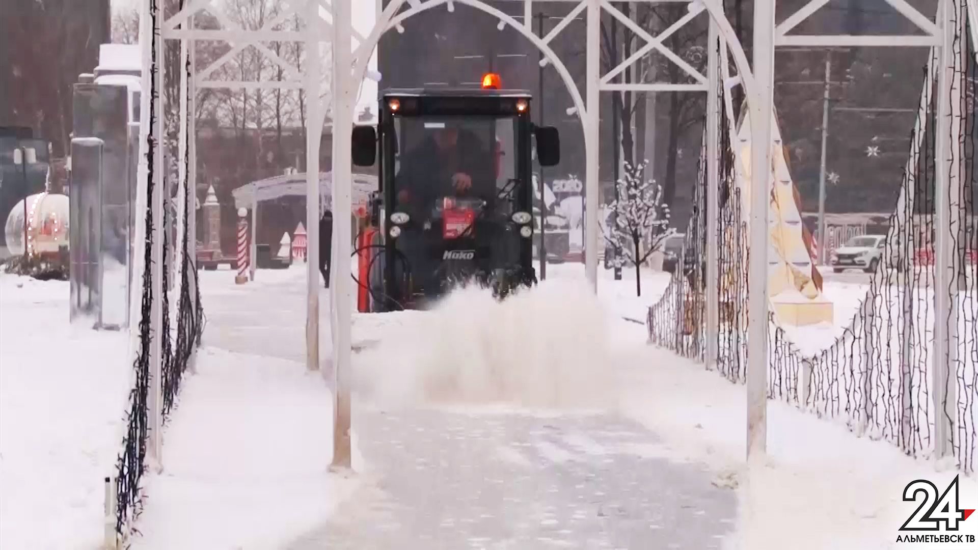 Снегопад в Татарстане: как Альметьевск встретил разгул стихии
