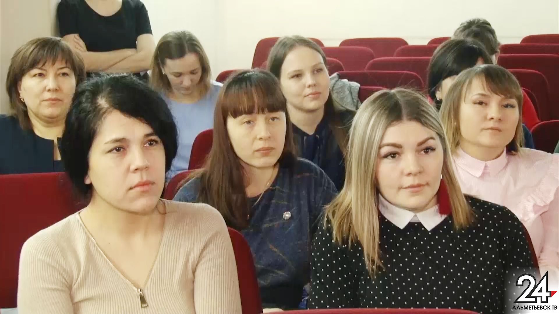 В Альметьевске прошел республиканский фестиваль молодых педагогов «Есть идея!»