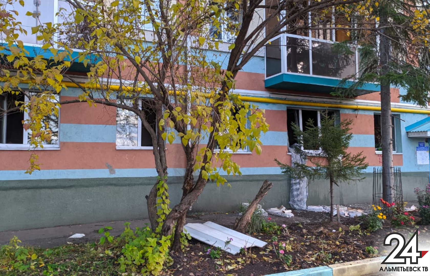 Глава Альметьевского района сообщил первые подробности о пожаре в многоквартирном доме