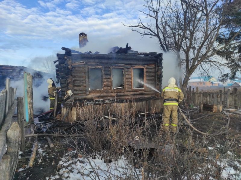 В Татарстане 14-летний подросток спас троих братьев из пожара