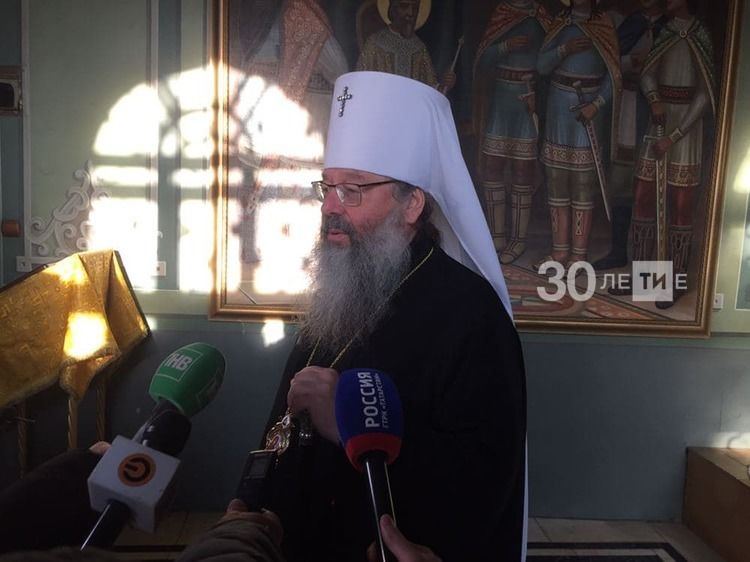 В Татарстане митрополит Кирилл совершил первый молебен