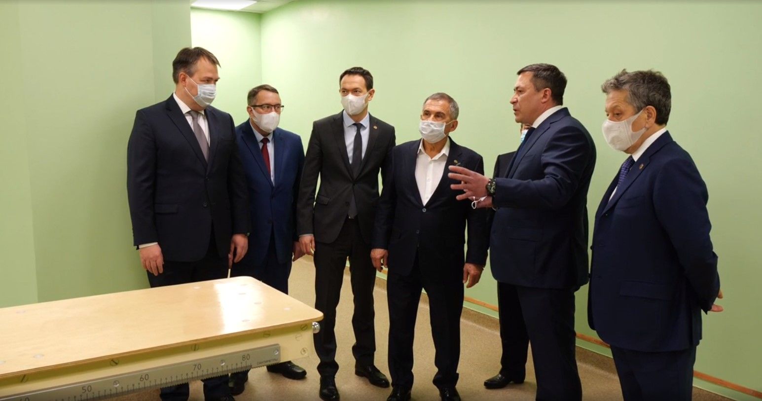 Президент Татарстана побывал в новом радиологическом корпусе Альметьевского онкодиспансера