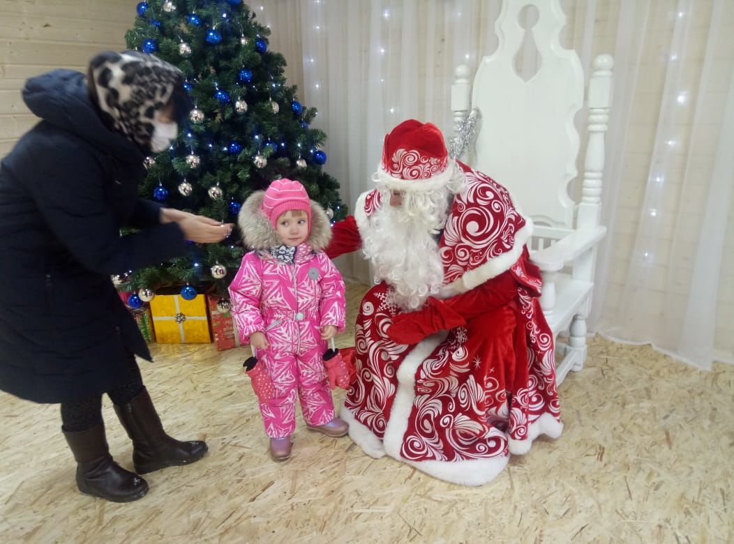 В Альметьевске открылась резиденция Деда Мороза
