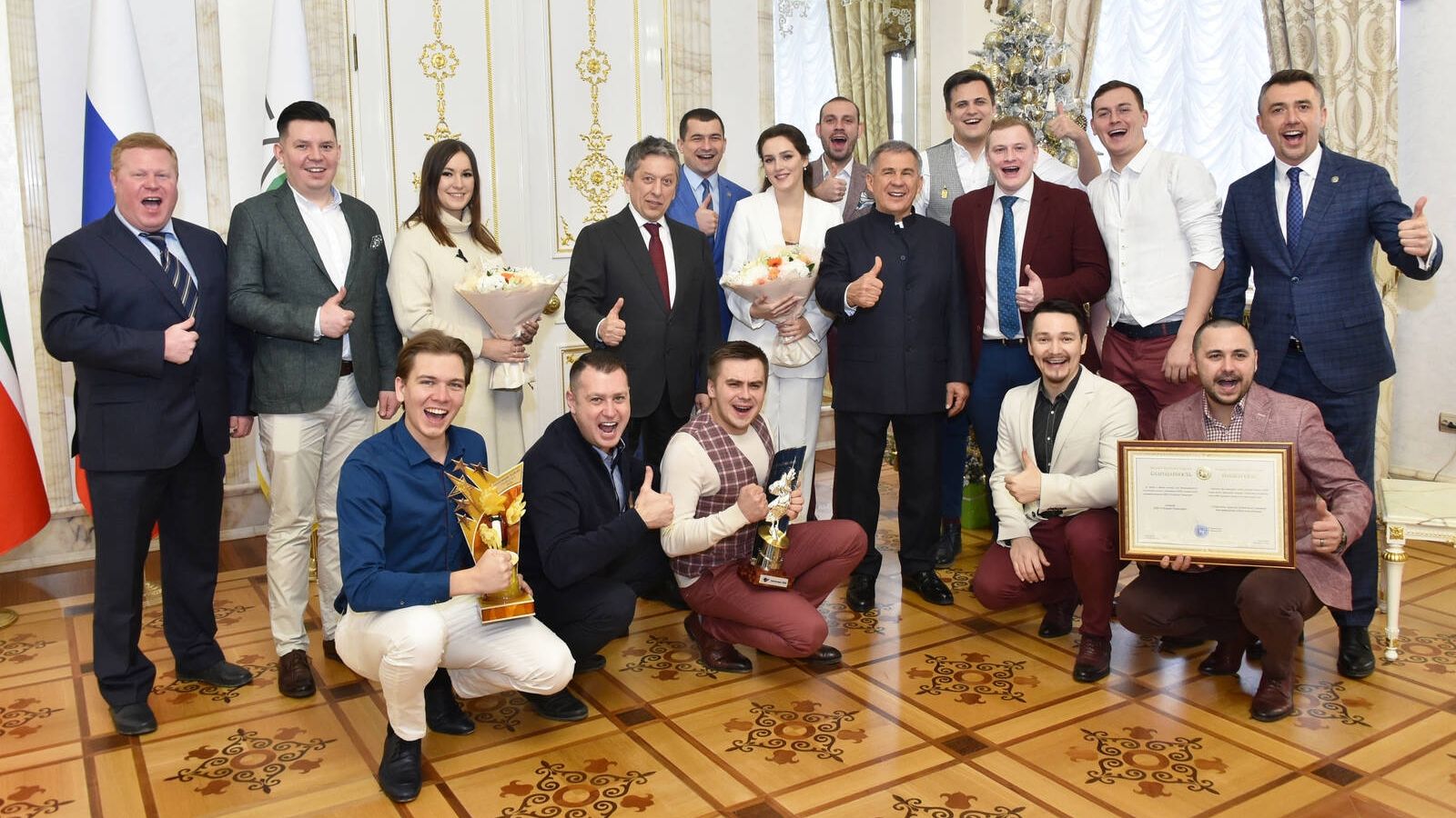 Президент Татарстана встретился с командой КВН «Сборная Татнефти»