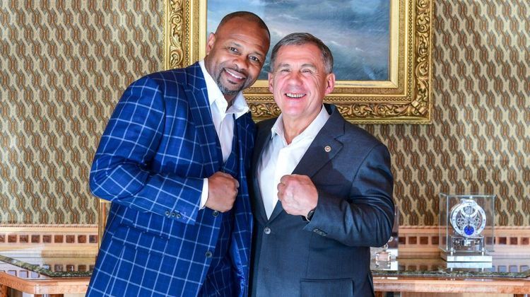 Президент Татарстана встретился с легендарным боксером Роем Джонсом
