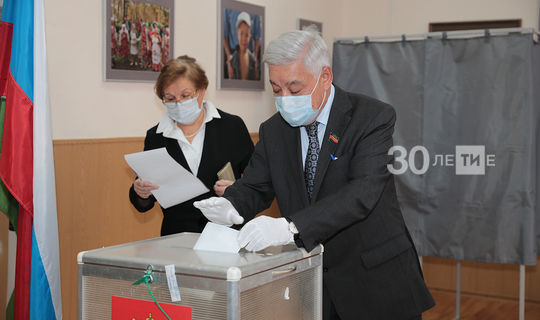Фарид Мухаметшин принял участие в голосовании по поправкам к Конституции