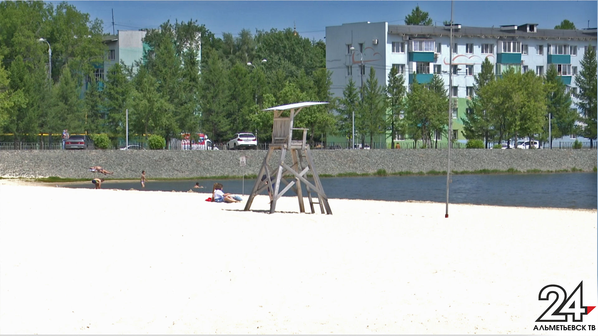 В Альметьевске завершается подготовка пляжа к купальному сезону