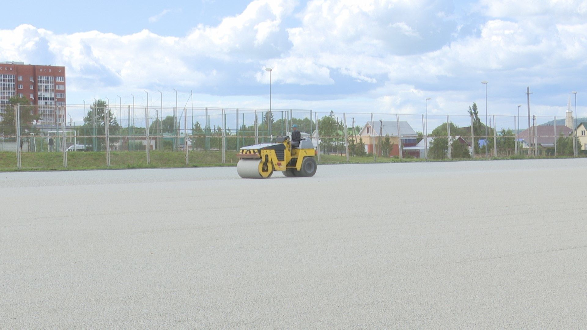 Благодаря нацпроекту «Демография» в Альметьевске появилось новое футбольное поле