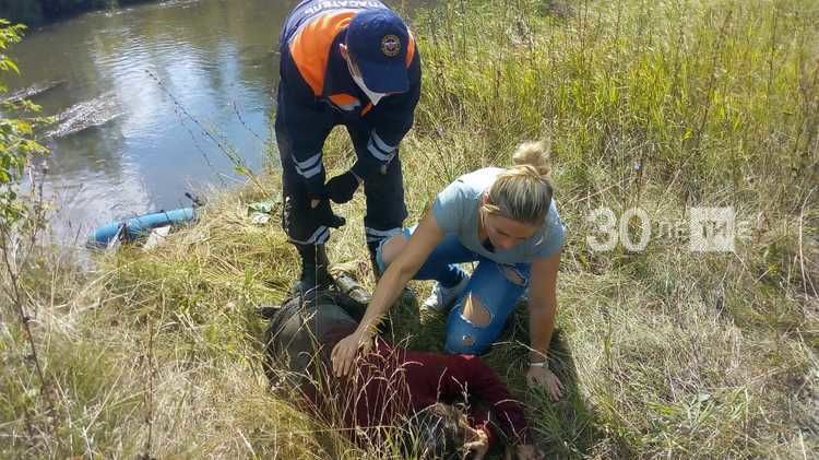 В Альметьевске спасли пенсионерку, упавшую в реку Степной Зай