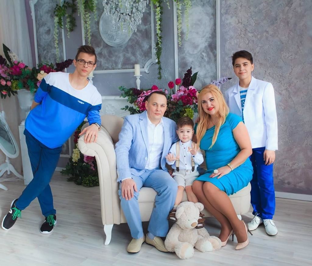 Семья из Альметьевска приняла участие в торжественном приеме Президента Татарстана