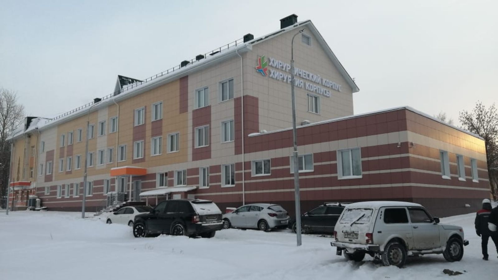 В Альметьевске завершают строительство хирургического корпуса к детской больнице