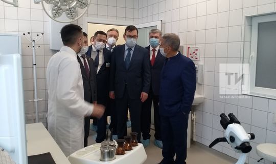 Президент Татарстана торжественно открыл в Набережных Челнах новый онкоцентр