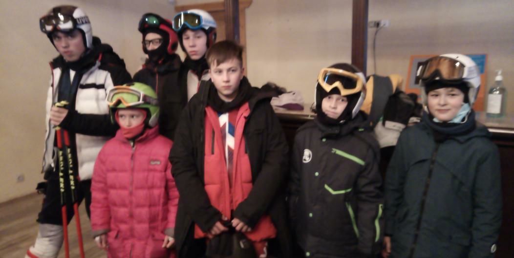 4 медали завоевали юные альметьевцы на соревнованиях по горнолыжному спорту