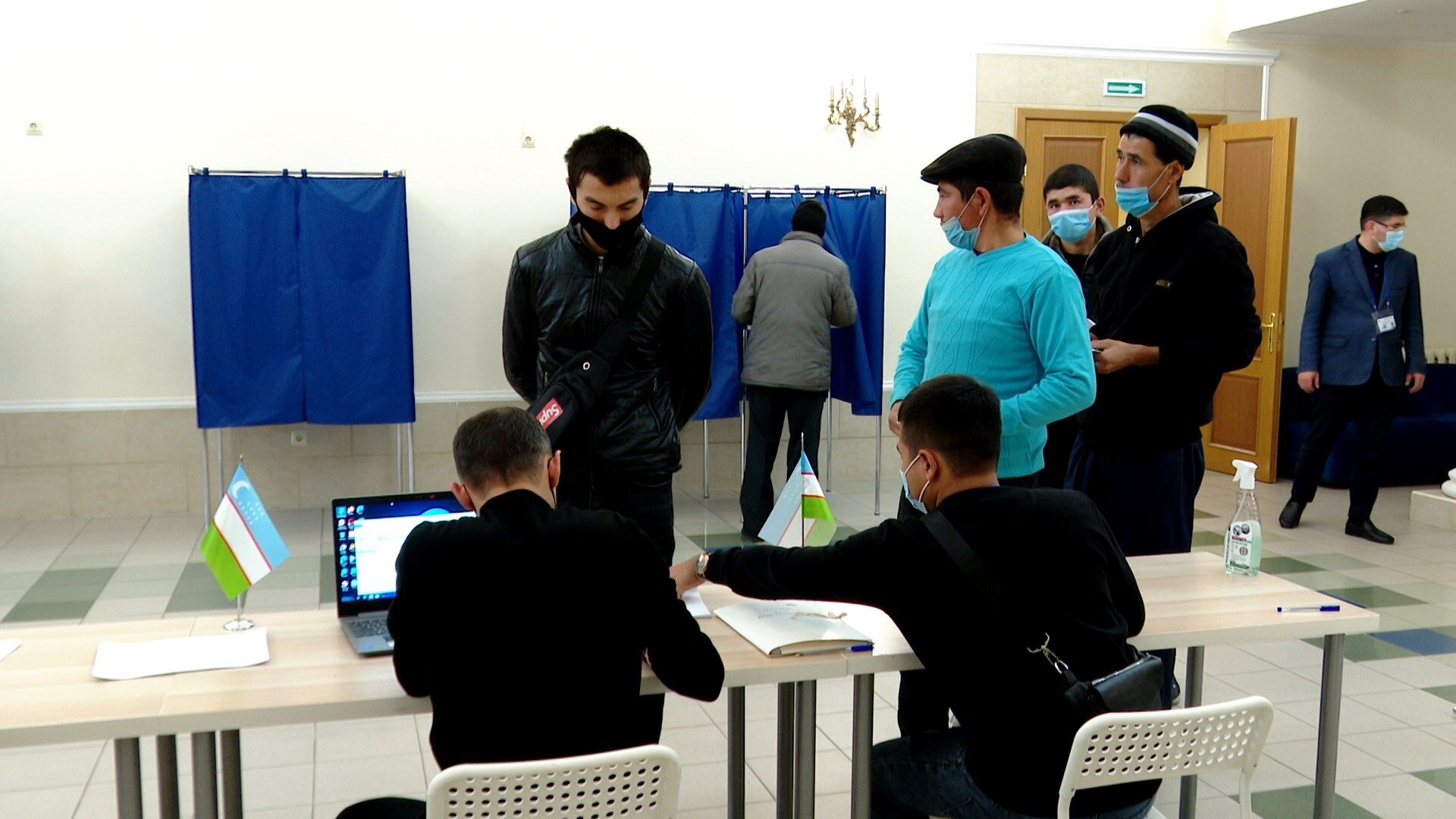 17 октября прошли досрочные выборы Президента Узбекистана в Альметьевске
