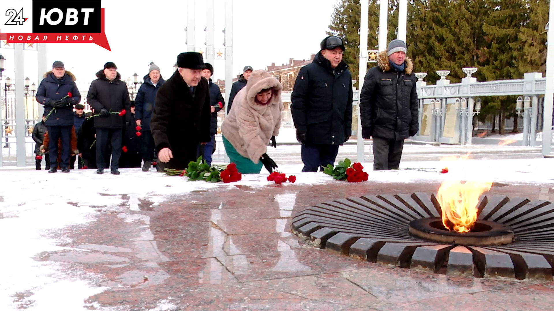 В Альметьевске почтили память тех, кто совершил трудовой и боевой подвиг