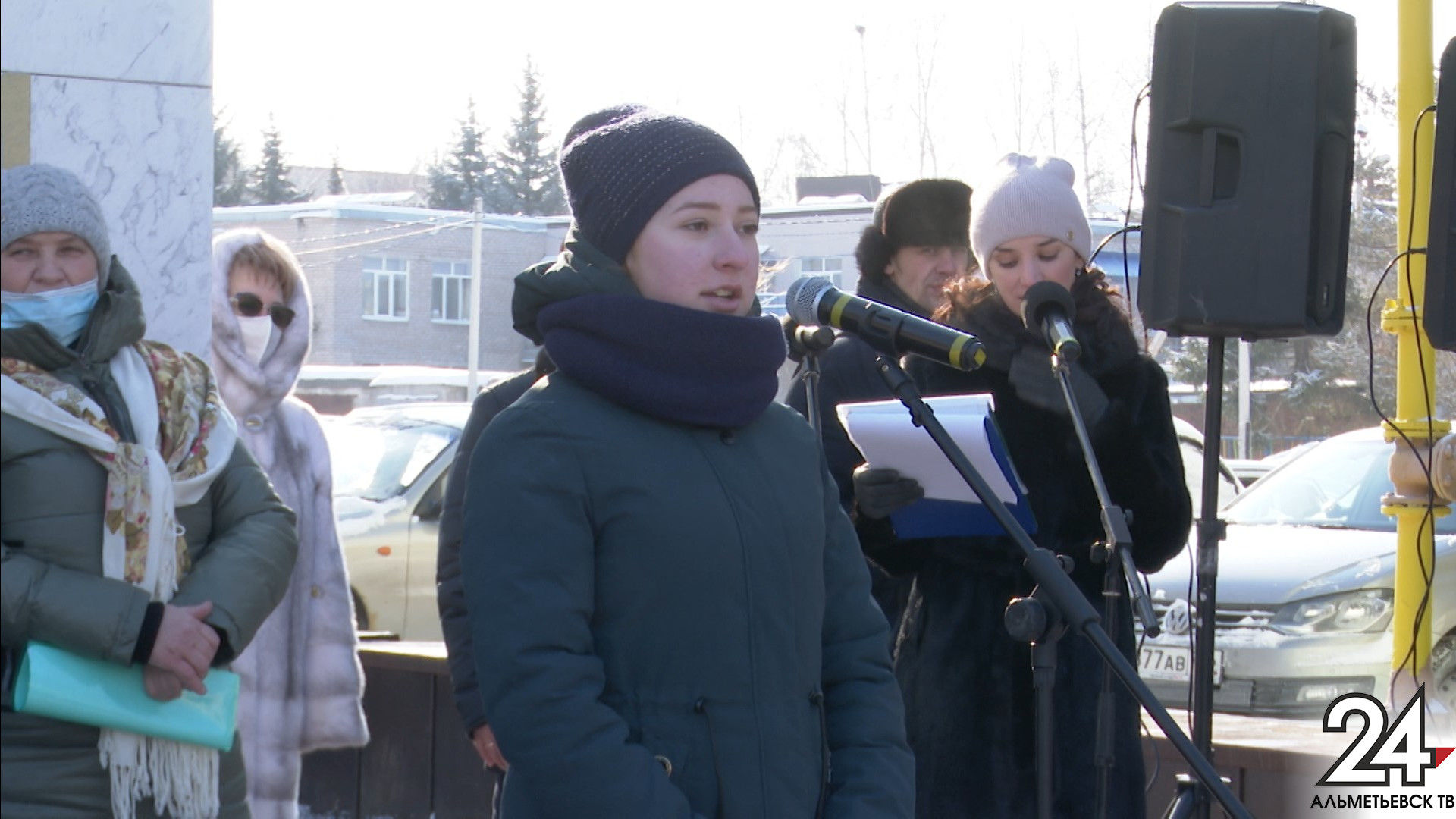 В Альметьевске в день 115-летия Мусы Джалиля прозвучали стихи на разных языках