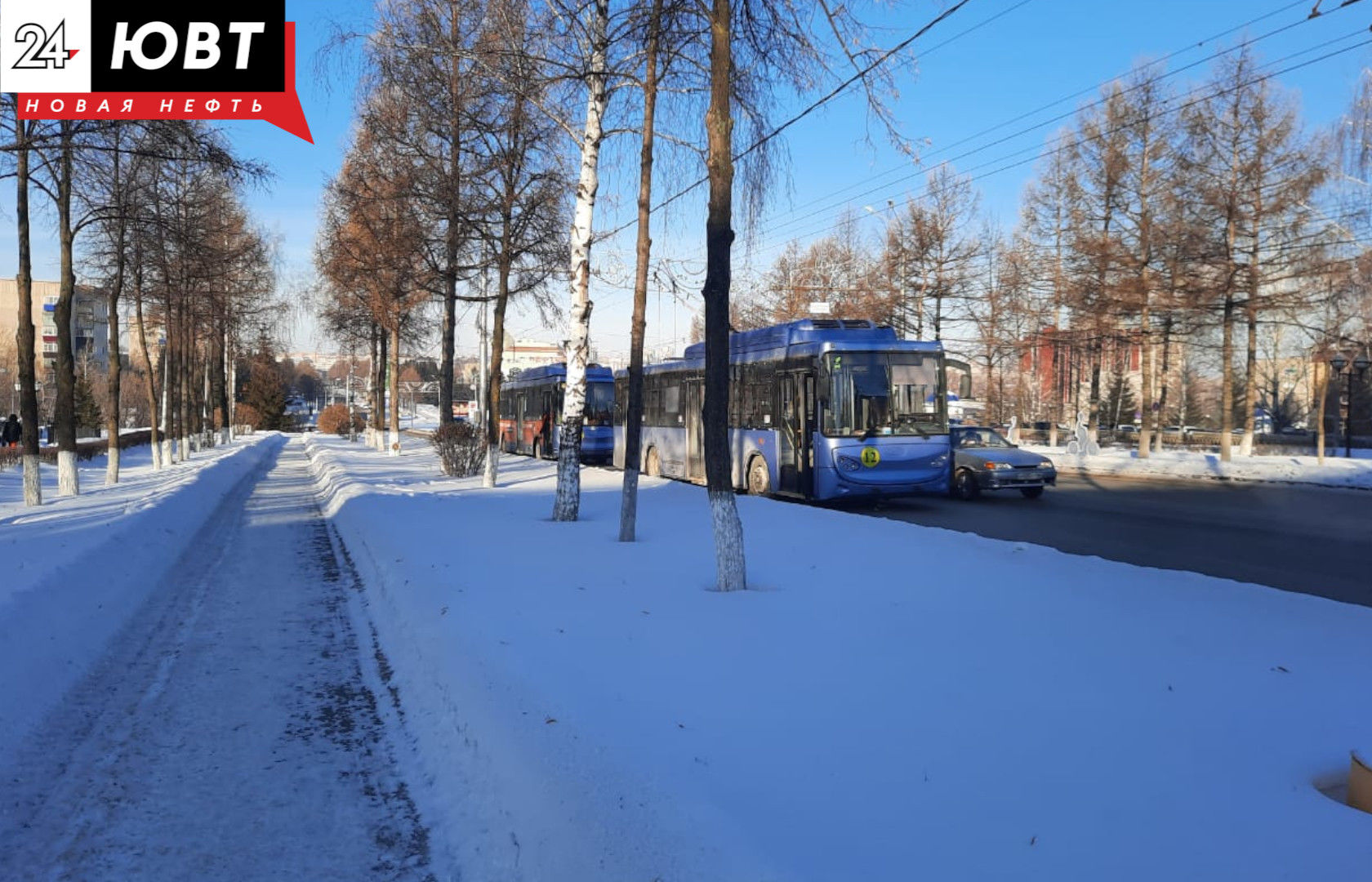 В Альметьевске из-за морозов оборвались троллейбусные провода
