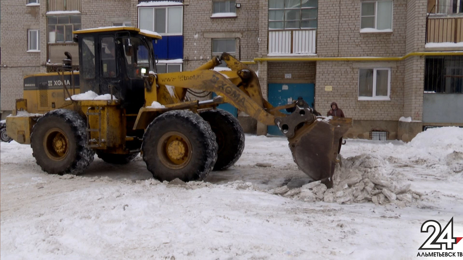 В Альметьевске дорожники начнут выкладывать в соцсети график уборки снега с улиц